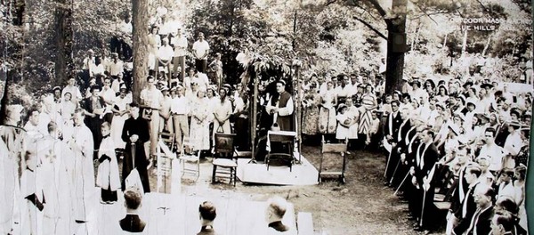Bishop John Wright (later Cardinal) attends the first Ukrainian field Mass in Boston, 1948